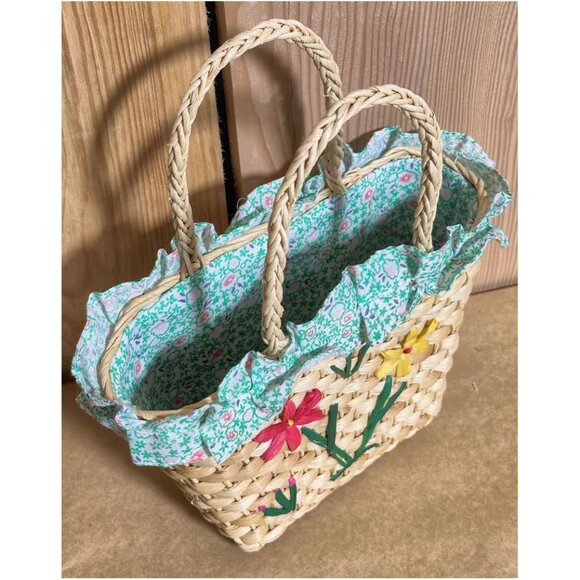 Wicker Purse, Lined, Embroidered Flowers, Little Girls Purse - Picture 3 of 5